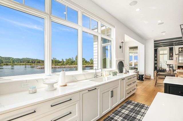 6736 Saugatuck Beach Road, Saugatuck, MI 49453