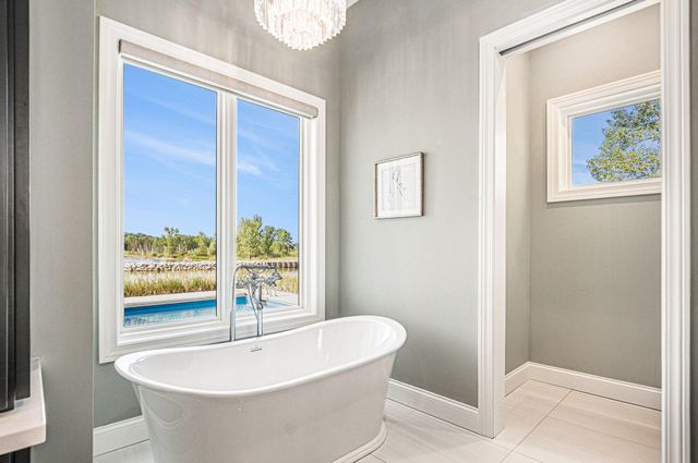 6736 Saugatuck Beach Road, Saugatuck, MI 49453