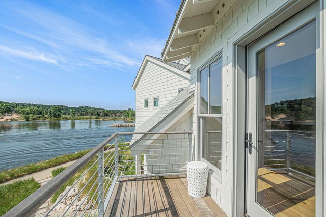 6736 Saugatuck Beach Road, Saugatuck, MI 49453