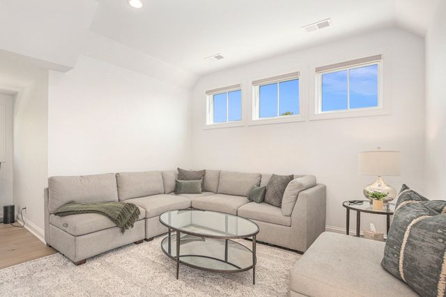 6736 Saugatuck Beach Road, Saugatuck, MI 49453