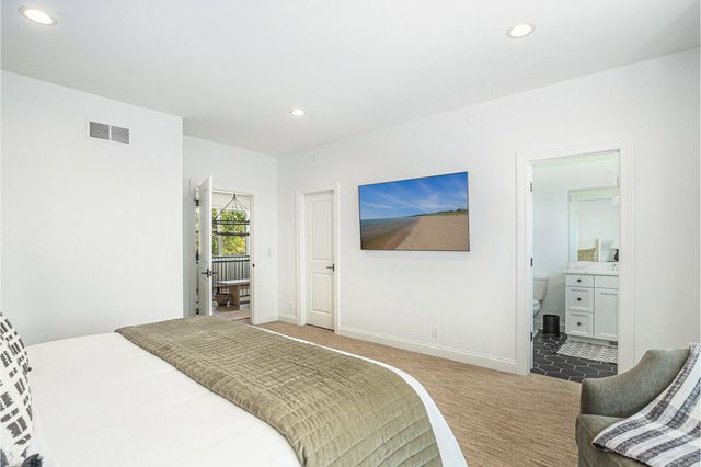 6736 Saugatuck Beach Road, Saugatuck, MI 49453