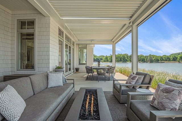 6736 Saugatuck Beach Road, Saugatuck, MI 49453