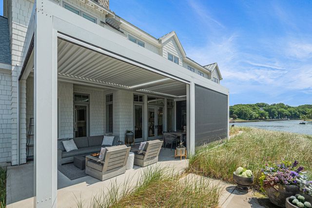 6736 Saugatuck Beach Road, Saugatuck, MI 49453