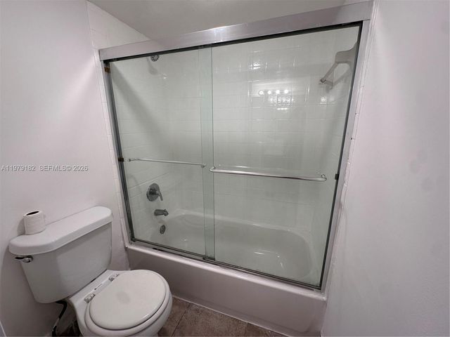4848 NW 24th Court 412, Lauderdale Lakes, FL 33313