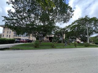 4848 NW 24th Court 412, Lauderdale Lakes, FL 33313