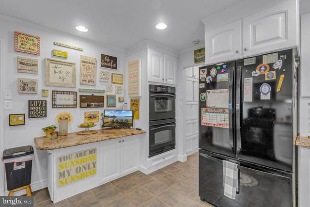 405 COURTNEY LN, Callao, VA 22435