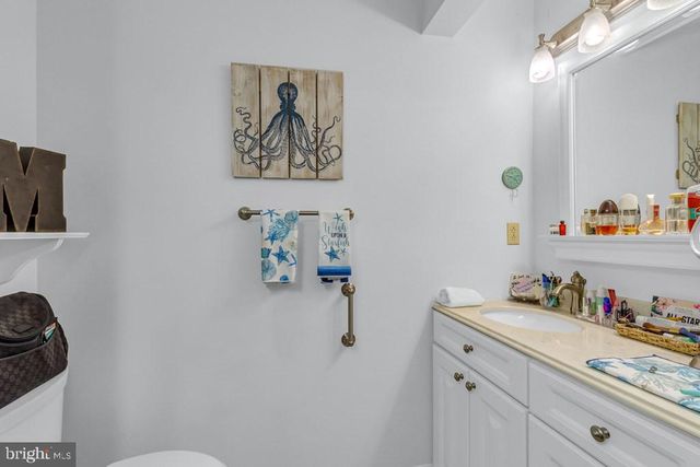 405 COURTNEY LN, Callao, VA 22435
