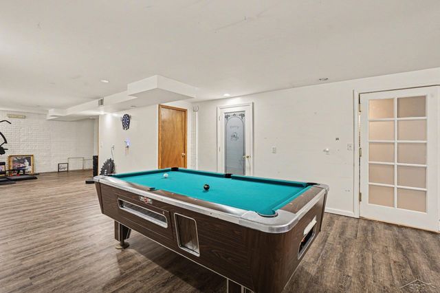 2977 Oaklawn Park, Saginaw, MI 48603