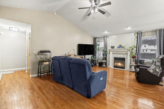 2977 Oaklawn Park, Saginaw, MI 48603