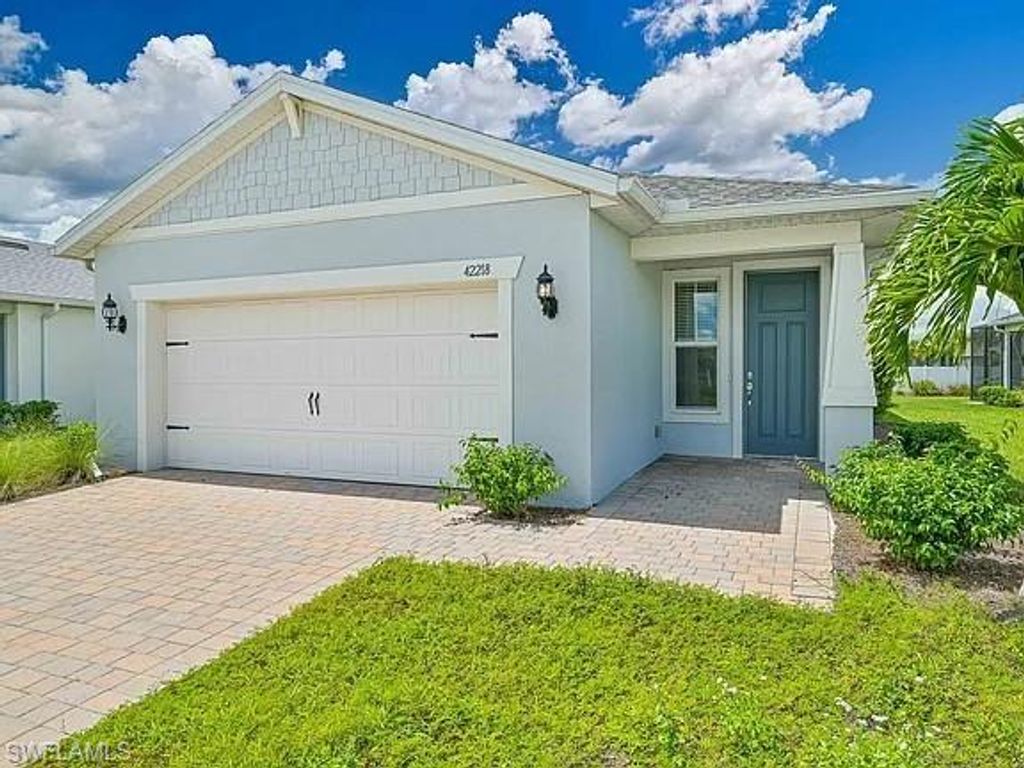 42218 Edgewater DR, Punta Gorda, FL 33982