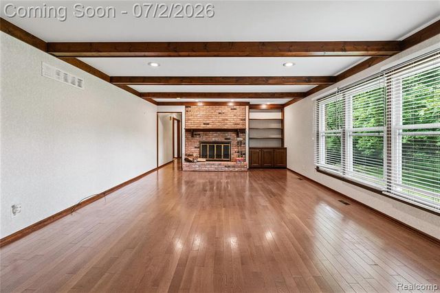 1225 Old Timber Trail, Flint, MI 48532