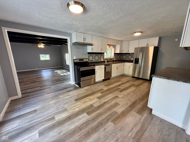 4833 Pennsylvania Street, Clayton, IN 46118