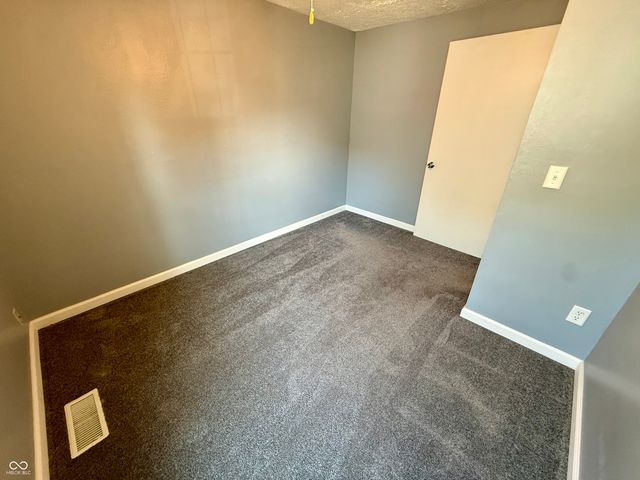 4833 Pennsylvania Street, Clayton, IN 46118