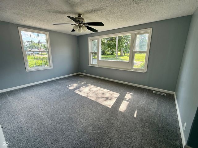 4833 Pennsylvania Street, Clayton, IN 46118