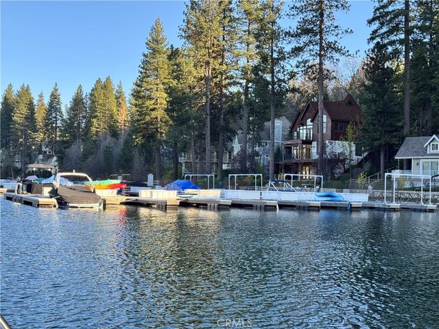27525 Meadow Bay Drive, Lake Arrowhead, CA 92352