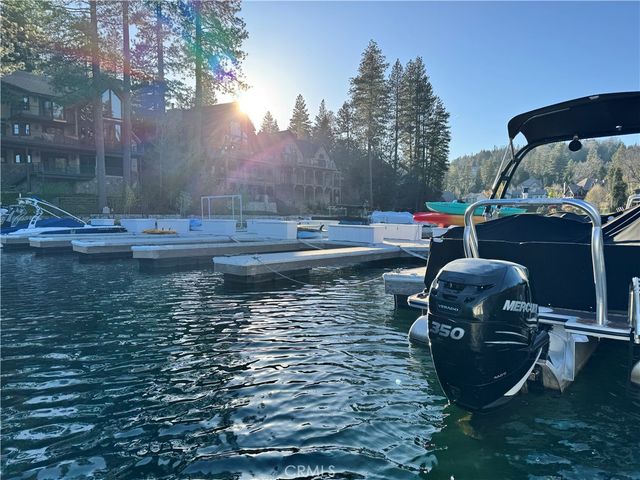 27525 Meadow Bay Drive, Lake Arrowhead, CA 92352