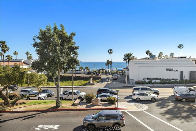 245 Aster 15, Laguna Beach, CA 92651