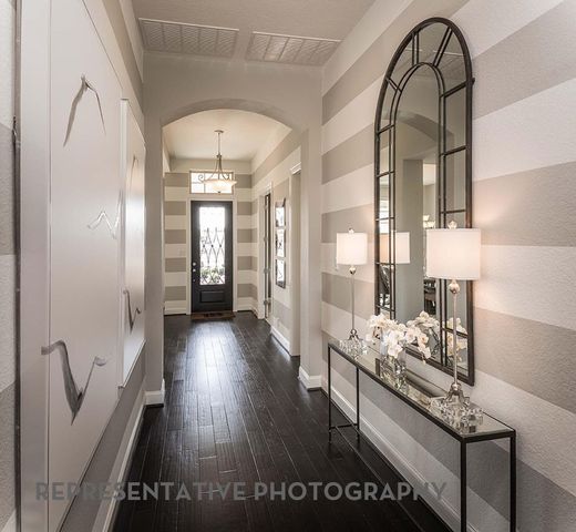 1404 Hydrangea Court, Aubrey, TX 76227