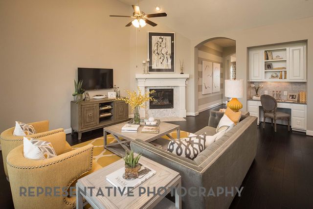 1404 Hydrangea Court, Aubrey, TX 76227
