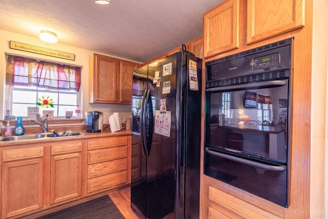 619 Seaman Road, Peebles, OH 45660