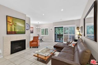 832 Palm Avenue 102, West Hollywood, CA 90069