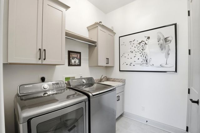 1071 Walburg Avenue, Villa Hills, KY 41017