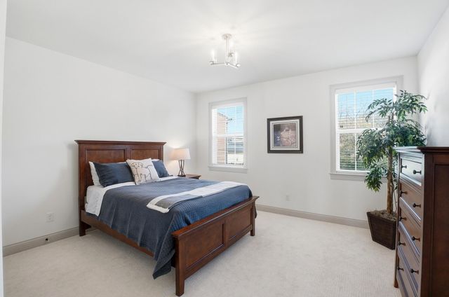 1071 Walburg Avenue, Villa Hills, KY 41017