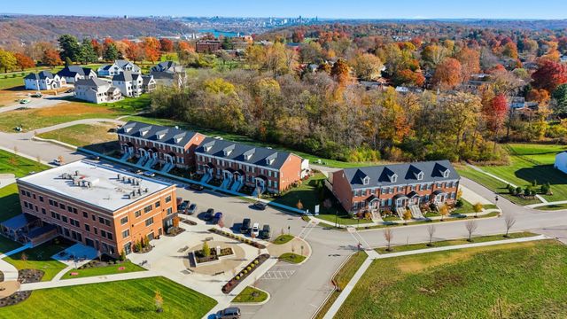 1071 Walburg Avenue, Villa Hills, KY 41017