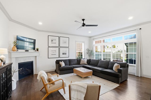 1071 Walburg Avenue, Villa Hills, KY 41017