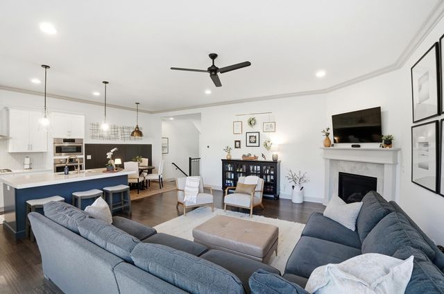 1071 Walburg Avenue, Villa Hills, KY 41017