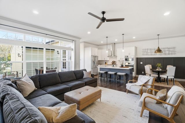 1071 Walburg Avenue, Villa Hills, KY 41017