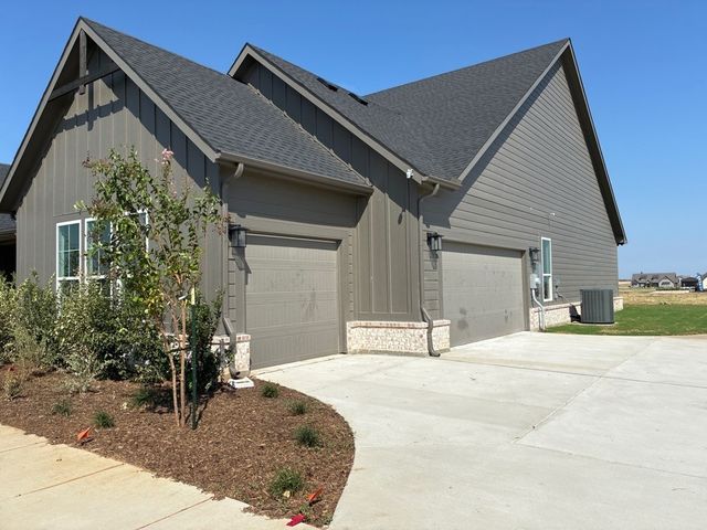 12450 Jackson Road, Krum, TX 76249