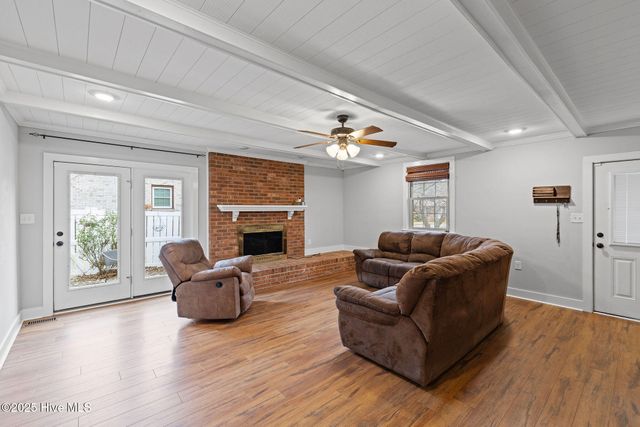 103 N Parks Drive, Pikeville, NC 27863