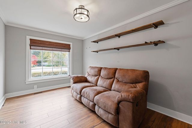 103 N Parks Drive, Pikeville, NC 27863