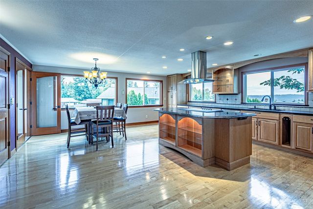 29400 60th Place S, Auburn, WA 98001