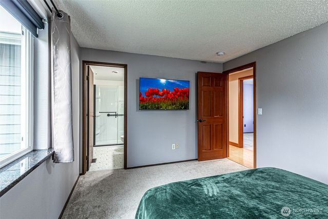 29400 60th Place S, Auburn, WA 98001