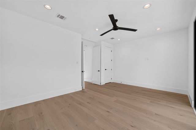1508 Woodvine Drive, Houston, TX 77055