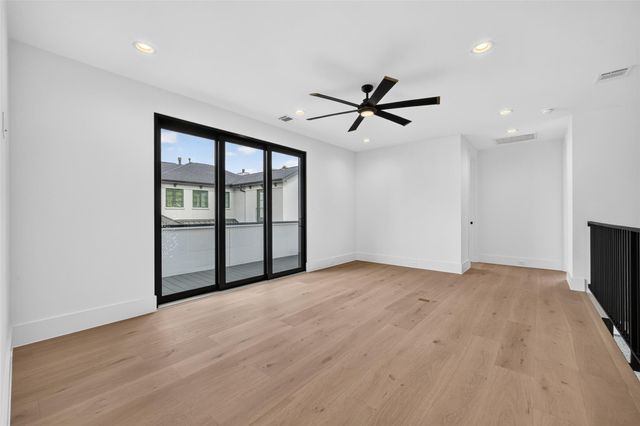 1508 Woodvine Drive, Houston, TX 77055