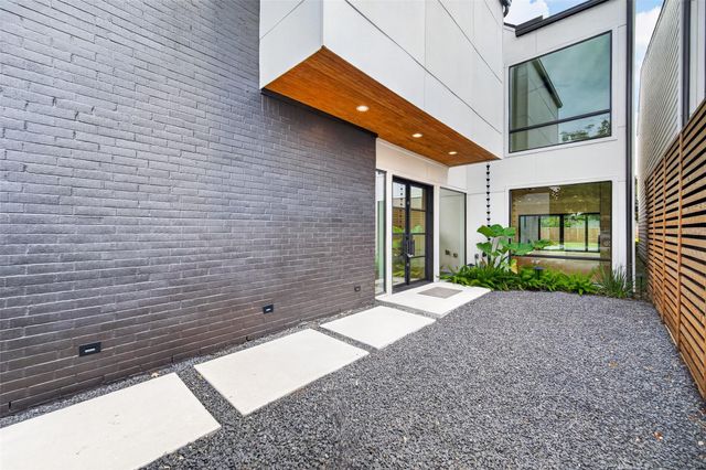 1508 Woodvine Drive, Houston, TX 77055