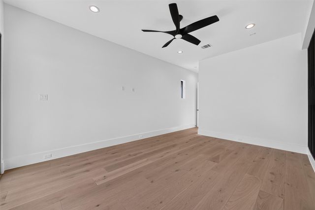 1508 Woodvine Drive, Houston, TX 77055