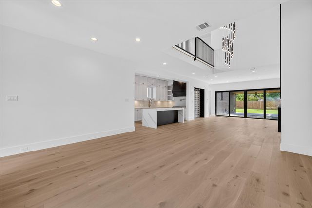 1508 Woodvine Drive, Houston, TX 77055