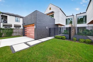 1508 Woodvine Drive, Houston, TX 77055