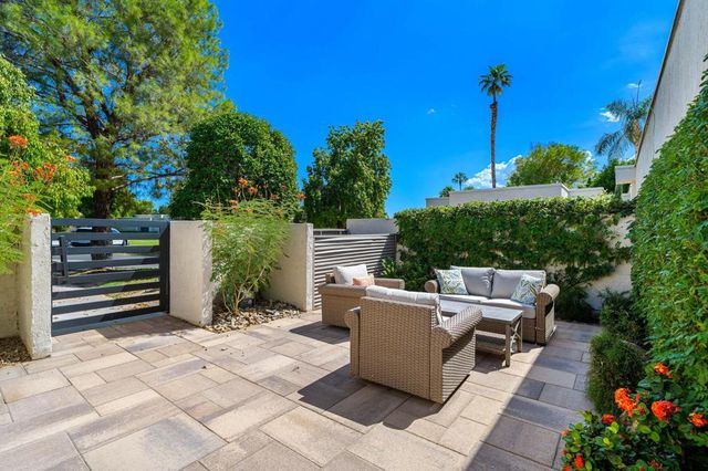 725 Inverness Drive, Rancho Mirage, CA 92270