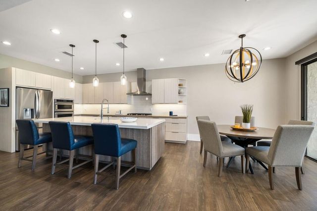 725 Inverness Drive, Rancho Mirage, CA 92270