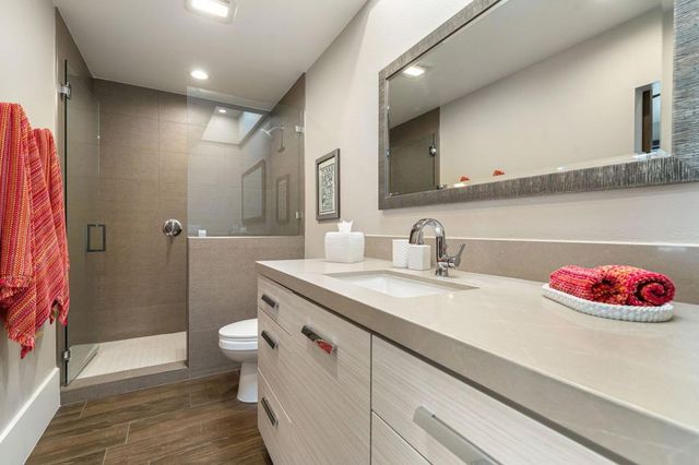 725 Inverness Drive, Rancho Mirage, CA 92270