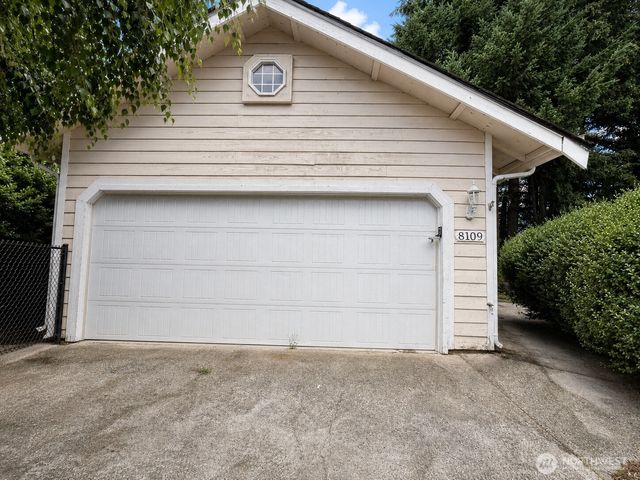 8109 186th Street Ct E, Puyallup, WA 98375