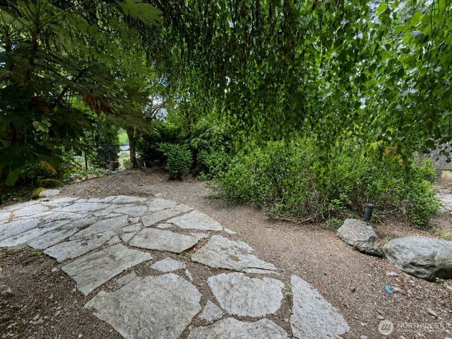8109 186th Street Ct E, Puyallup, WA 98375