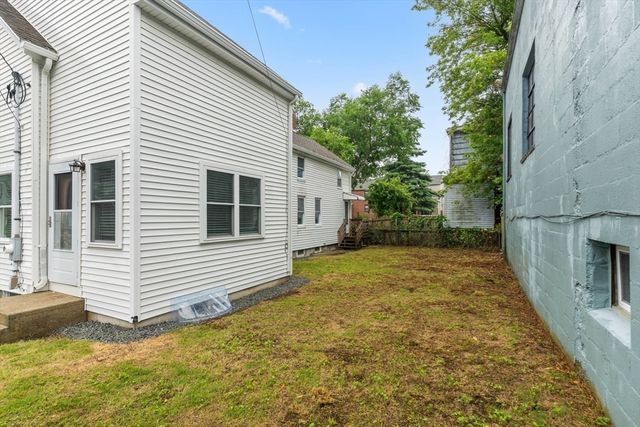 9 Mechanic St, Framingham, MA 01701
