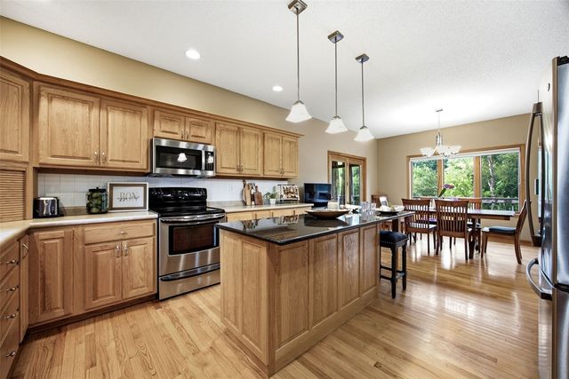 2792 Holly Court NW, Swisher, IA 52238