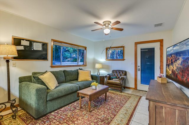 300 DEER LAKE ESTATES, Wimberley, TX 78676